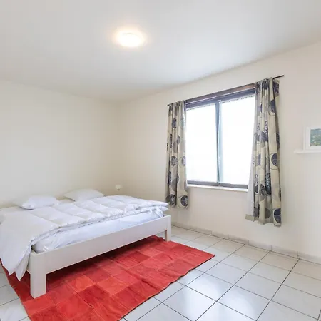 The Harbour Seabreeze Loft Apartment