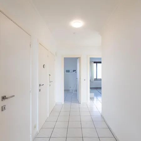 The Harbour Seabreeze Loft *