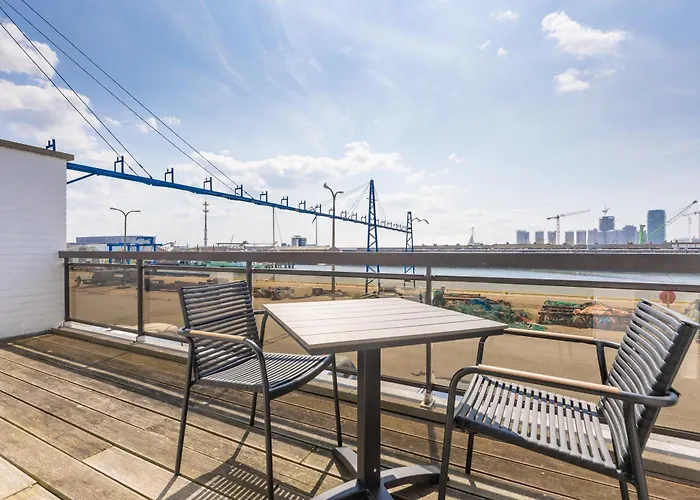 Apartment The Seabreeze Loft